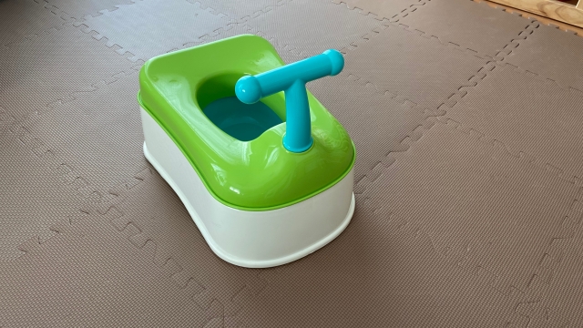 緑色のおまる